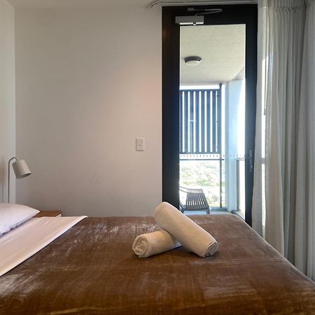 Beach Residences 2-Br River View Гоулд Коуст Екстериор снимка