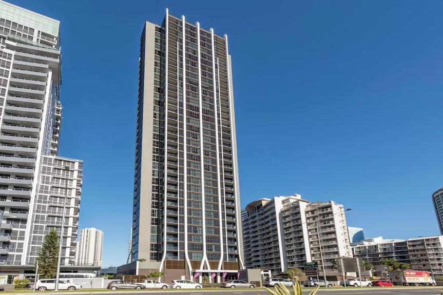 Beach Residences 2-Br River View Гоулд Коуст Екстериор снимка